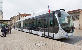  Iveco Bus поставит 151 газовый автобус Crealis в Баку